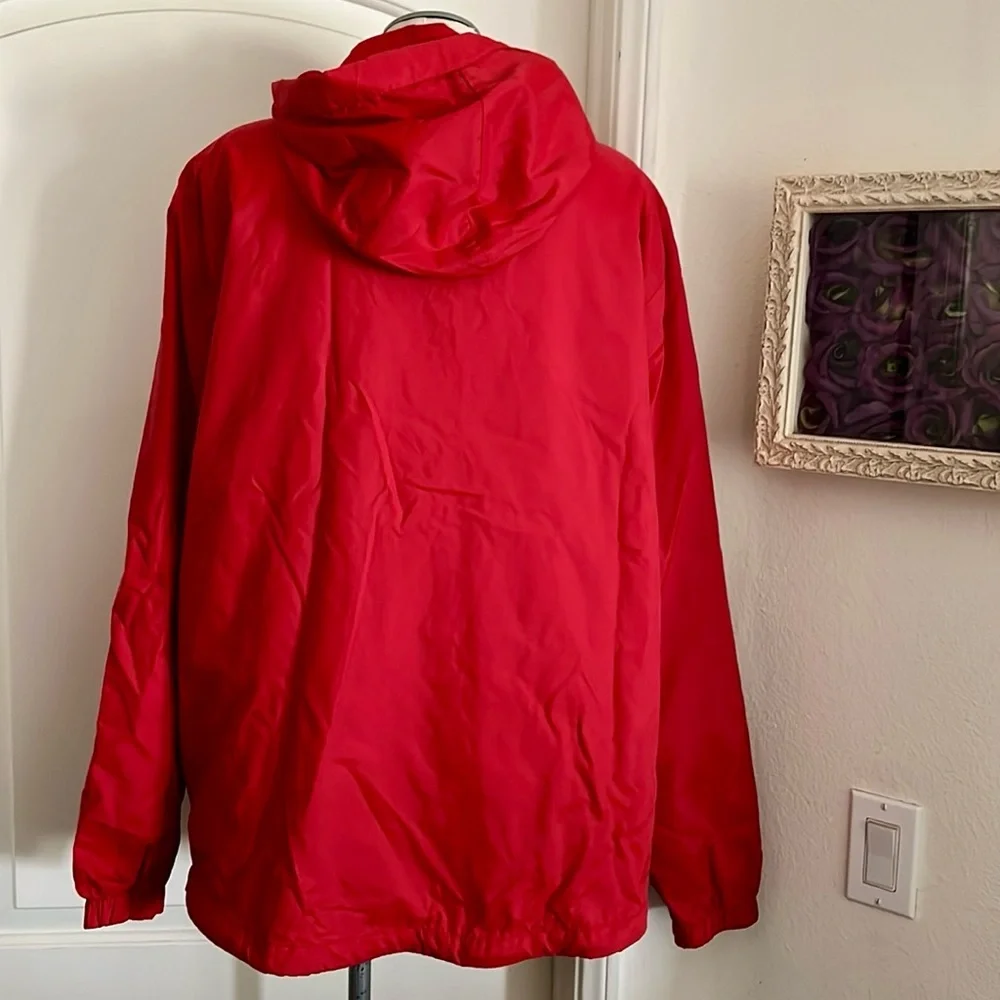 Champion~Jacket~Windbreaker / Packable - Picture 7 of 12